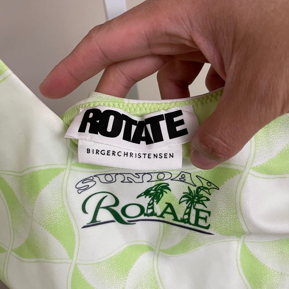 ROTATE BIRGER CHRISTENSEN
Cismione printed swimsuit NWT size xs - Picture 4 of 8